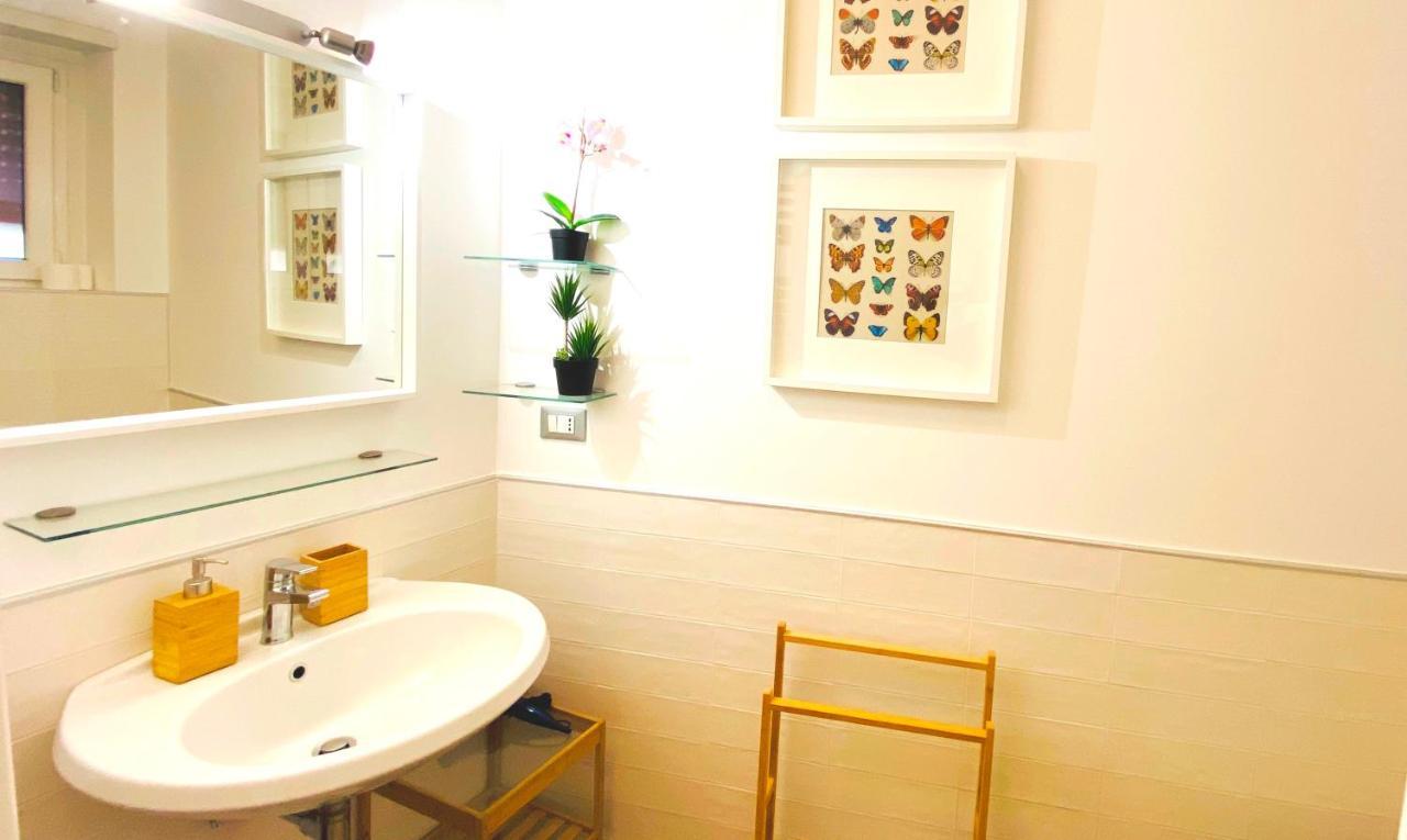 Butterfly Suite Рим Екстер'єр фото